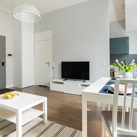 Ina Rent - Riverview Apartament