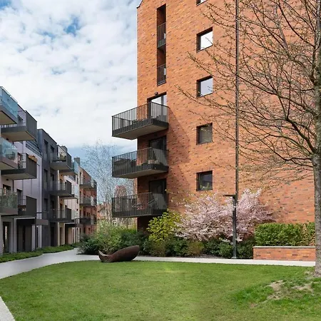 Ina Rent - Riverview Danzig