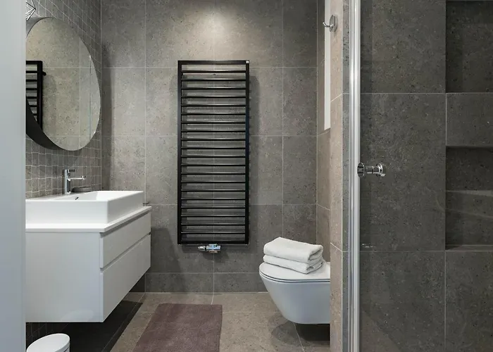 Ina Rent - Riverview Apartament *